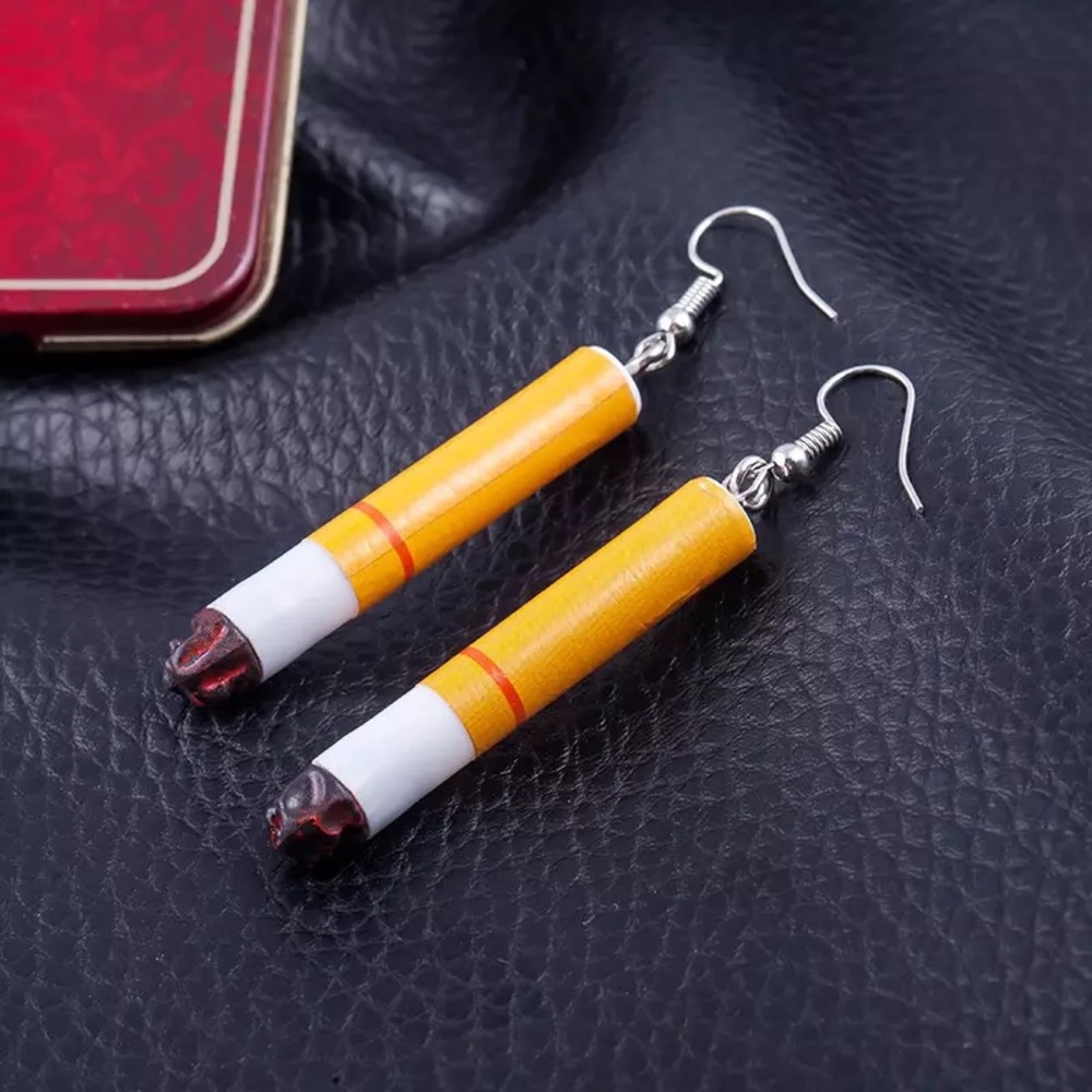 Plastic cigarette butt earrings two styles - Picture 2 of 4